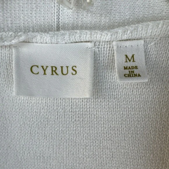 Cyrus Ivory Open Front Cardigan Womens M Button Cuff Lightweight Sweater - Picture 6 of 7